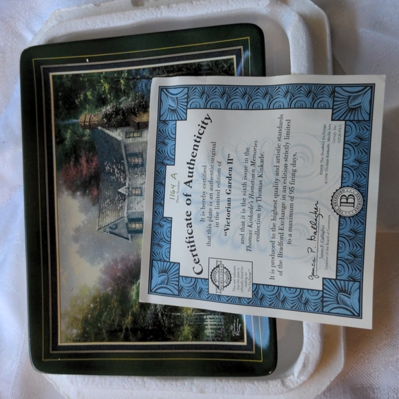 Thomas Kinkade plate - Picture 2 of 3